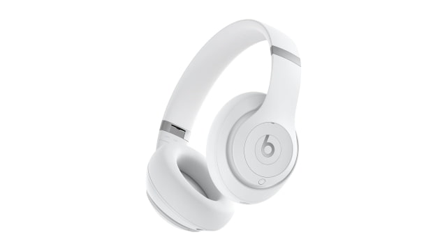 Apple Releases Matte White Beats Studio Pro: Exclusively Available on Amazon