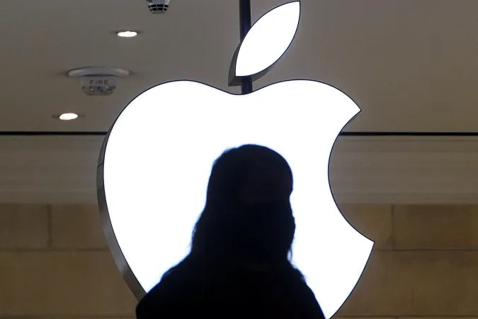 According to a Report, Apple Punished Women who Reported Misbehavior - Maxandfix