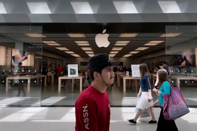 According to Reports, Apple won't appeal the Historic Maryland Store Unionization Decision - Maxandfix