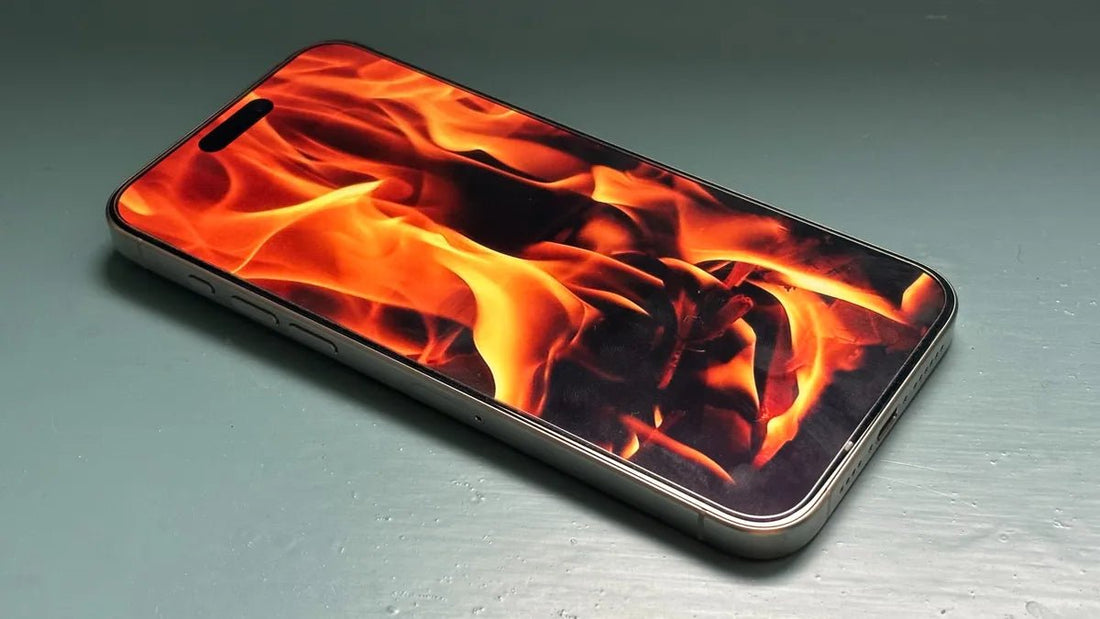 Feeling the Heat? iPhone 15 and the Overheating Saga - Maxandfix