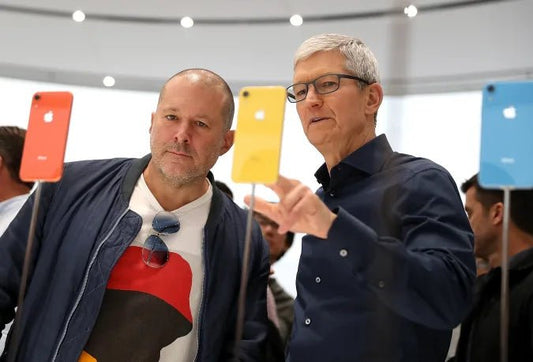 Jony Ive and Apple are Separating - Maxandfix