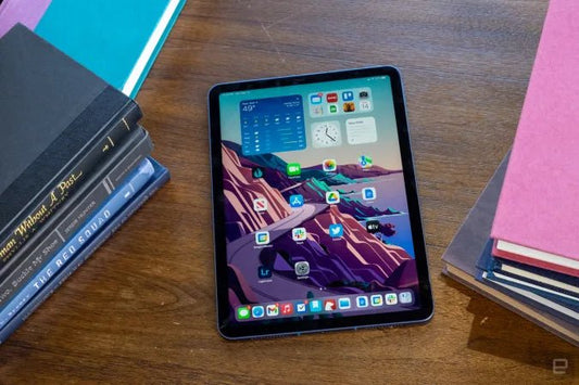 This Fall, the base iPad will Reportedly Move to USB-C - Maxandfix