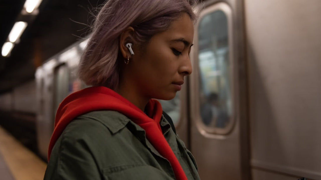 Woohoo! Big News: Apple's AirPods Pro are Going USB-C Alongside iPhone 15! - Maxandfix